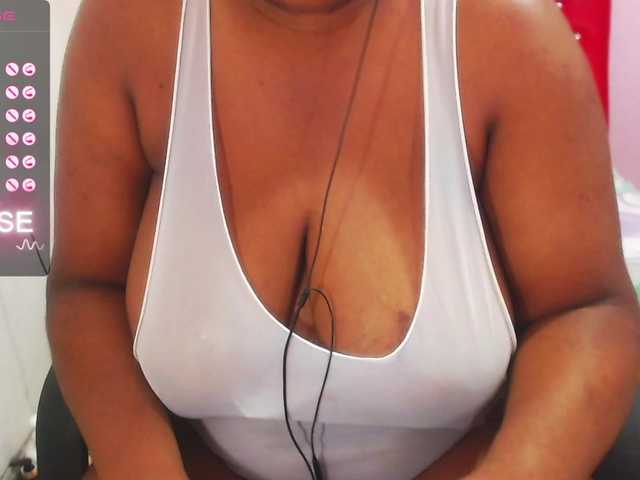 Live sex webcam photo for wonderdiana #277403680