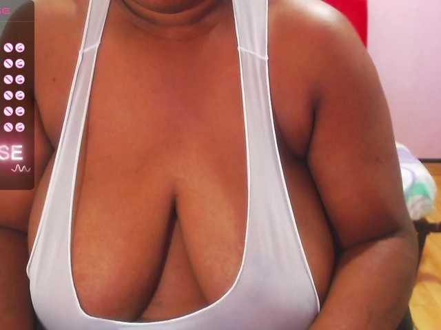 Live sex webcam photo for wonderdiana #277488181