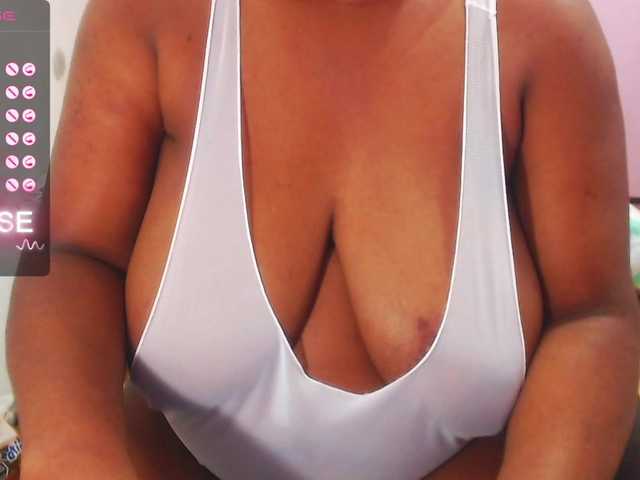 Live sex webcam photo for wonderdiana #277527775