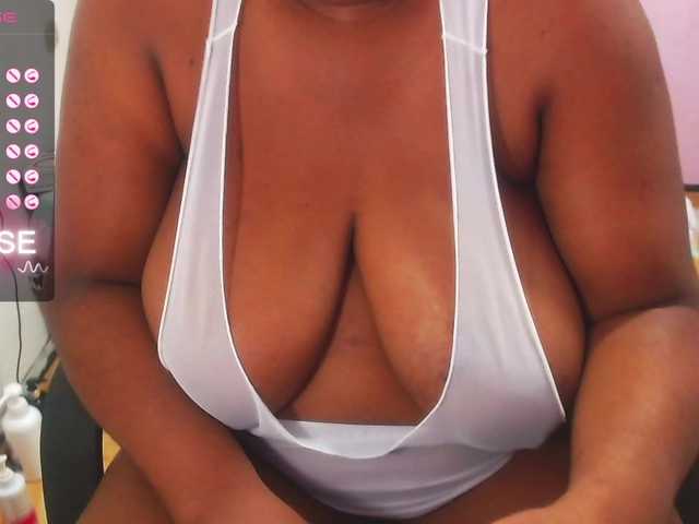 Live sex webcam photo for wonderdiana #277574120