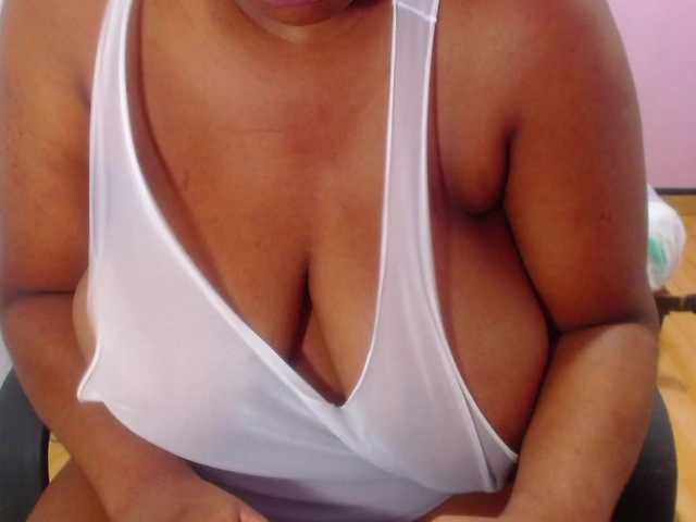 Live sex webcam photo for wonderdiana #277695053