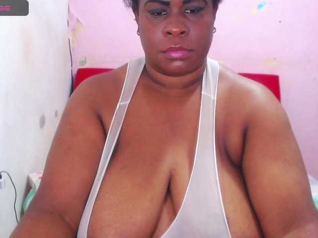 Live sex webcam photo for wonderdiana #277841942