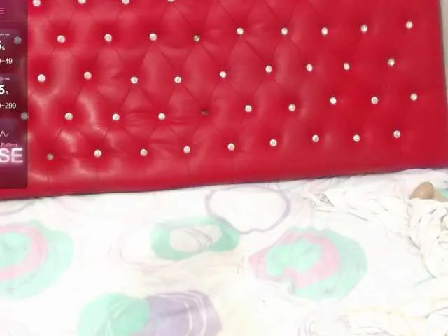 Live sex webcam photo for wonderdiana #289372738