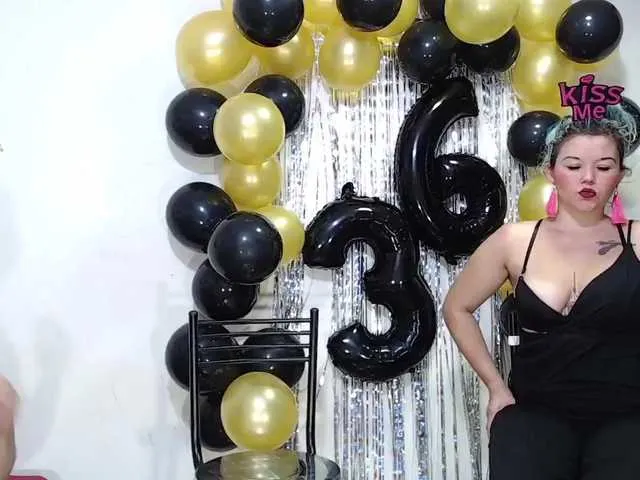 Live sex webcam photo for wondergirls6 #272858080