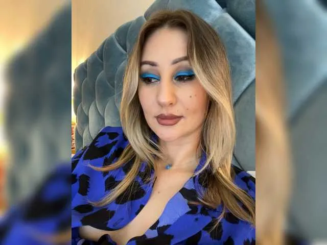 Live sex webcam photo for wowLILIwow #275718925