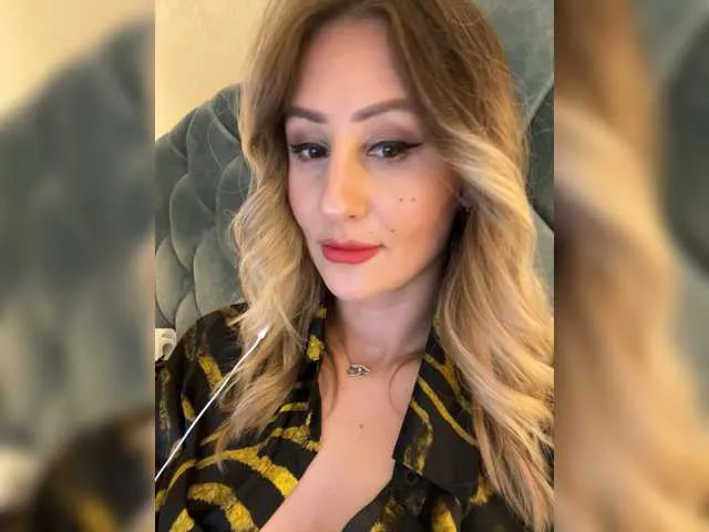 Live sex webcam photo for wowLILIwow #276096826