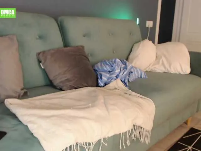 Live sex webcam photo for wowpups #276583302