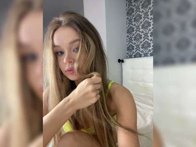 Live sex webcam photo for x-NaStyA-x #272470447