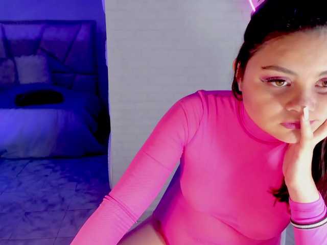 Live sex webcam photo for x-stacy #273422903