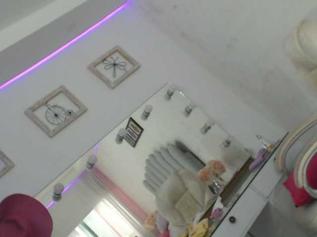 Live sex webcam photo for x6uldv8xdollx #292290875