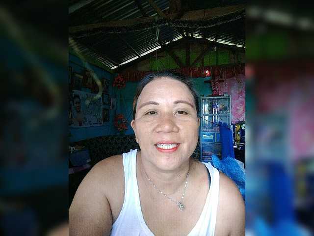 Live sex webcam photo for xJuicy-Pinayx #276553583