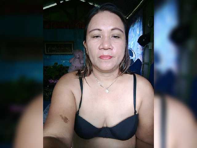 Live sex webcam photo for xJuicy-Pinayx #276706636