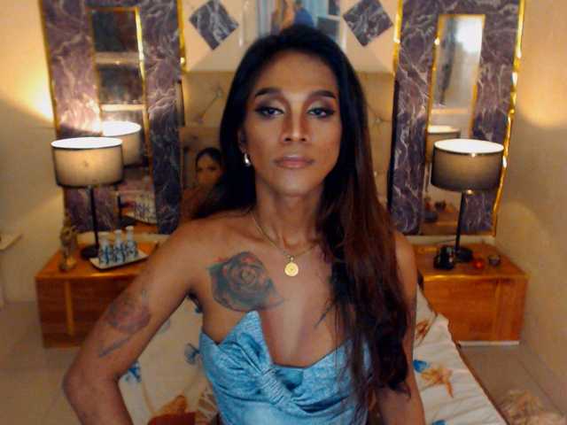 Live sex webcam photo for xMONSTERanac0nda #290674184