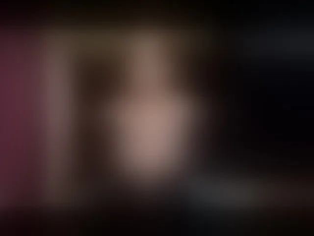 Live sex webcam photo for xMONSTERanac0nda #293245301