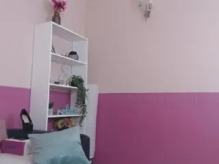 Live sex webcam photo for xMira #154171182