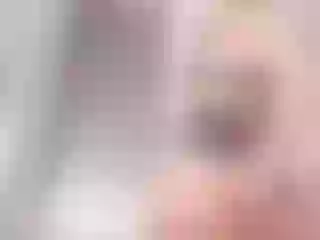 Live sex webcam photo for xMira #176307518