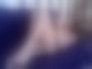 Live sex webcam photo for xMira #179003941