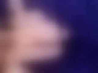 Live sex webcam photo for xMira #179018157