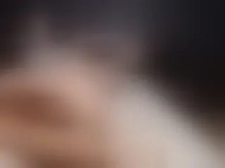 Live sex webcam photo for xMira #183647098