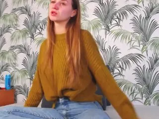 Live sex webcam photo for xMira #193768026