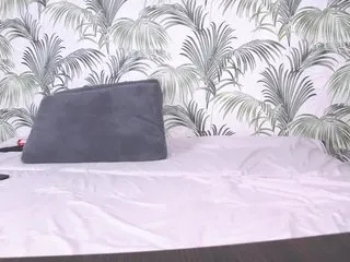 Live sex webcam photo for xMira #201812955