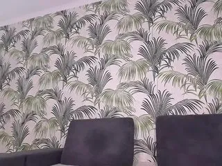 Live sex webcam photo for xMira #208541743