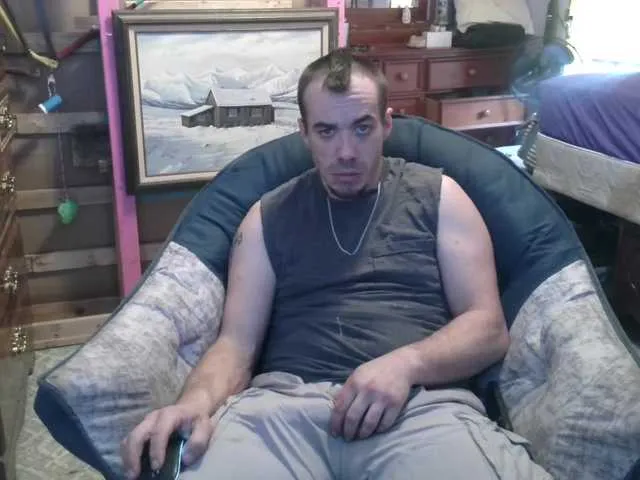 Live sex webcam photo for xScubaStevex #290979642