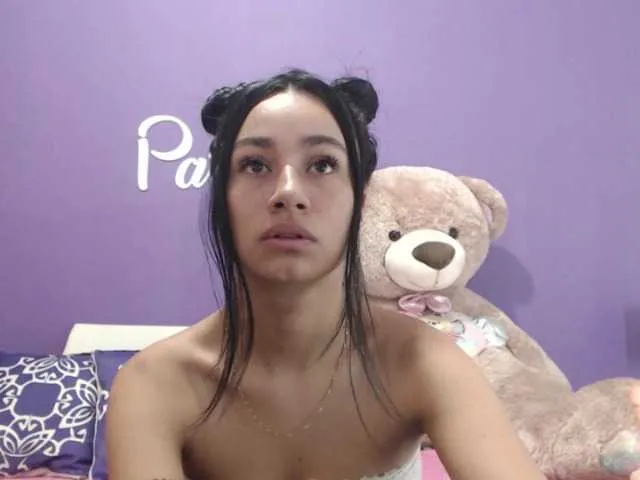 Live sex webcam photo for XcandyAleja #273015157