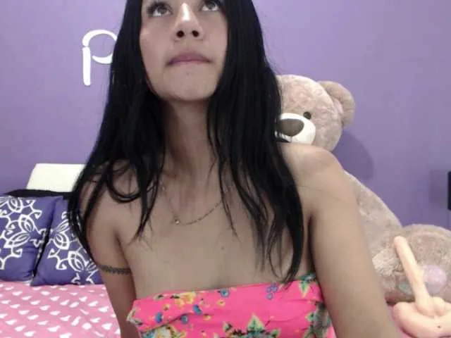 Live sex webcam photo for XcandyAleja #273141466