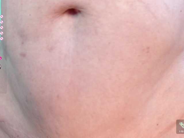 Live sex webcam photo for xcarlet1 #289876438