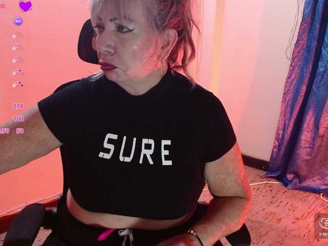 Live sex webcam photo for xcarlet1 #291462913