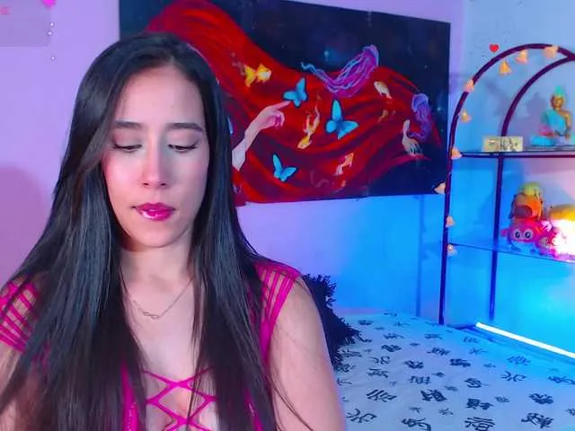 Live sex webcam photo for xcarlett1 #290962083