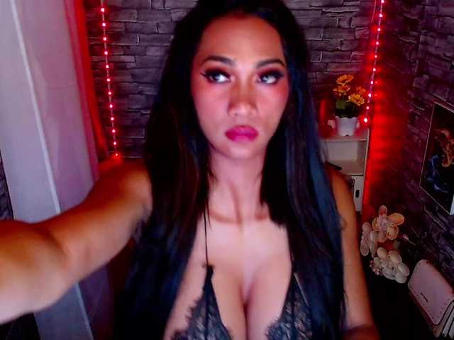 Live sex webcam photo for xcindyx #277830251