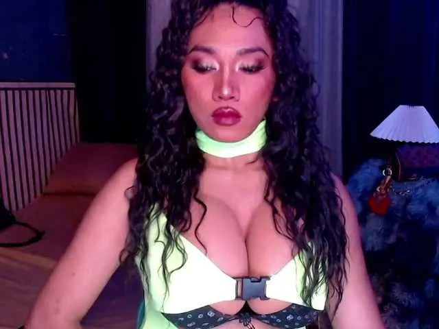 Live sex webcam photo for xcindyx #292347375