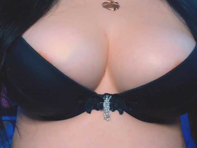 Live sex webcam photo for xcrystalxx #271883360