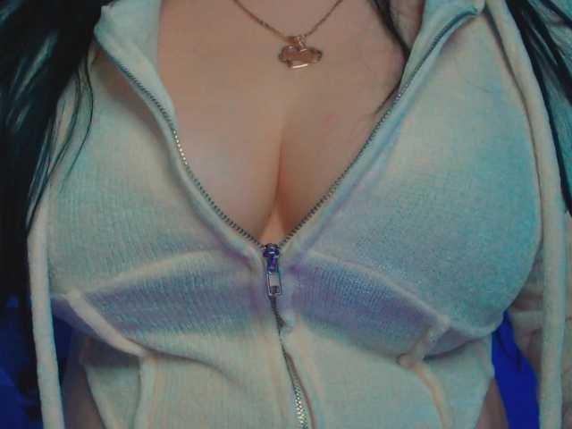 Live sex webcam photo for xcrystalxx #277108361
