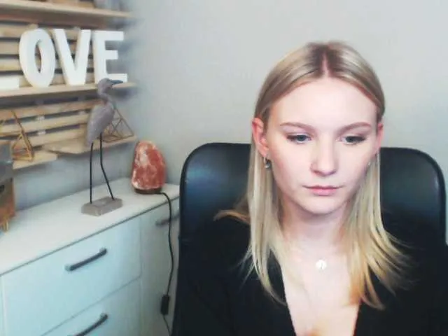 Live sex webcam photo for xdreamemma #275114045