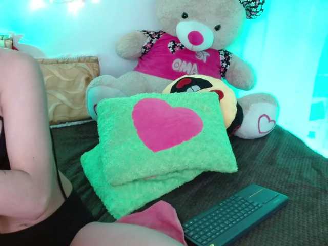 Live sex webcam photo for xemilywillis #273257641