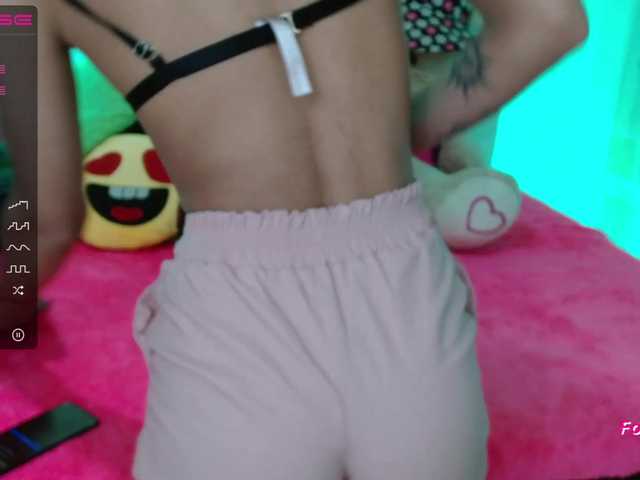 Live sex webcam photo for xemilywillis #274121246