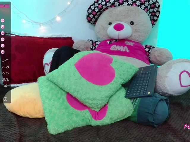 Live sex webcam photo for xemilywillis #274182049