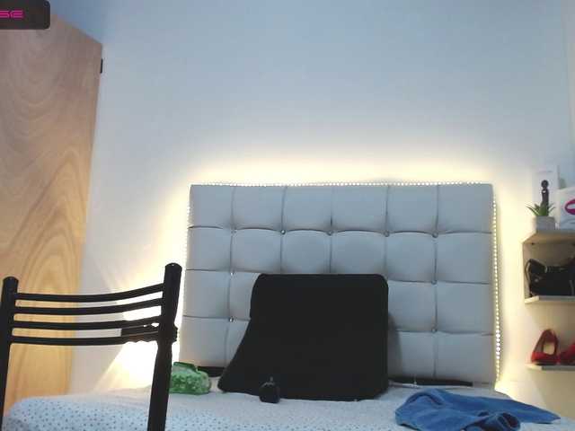 Live sex webcam photo for xfrozen69x #272999273