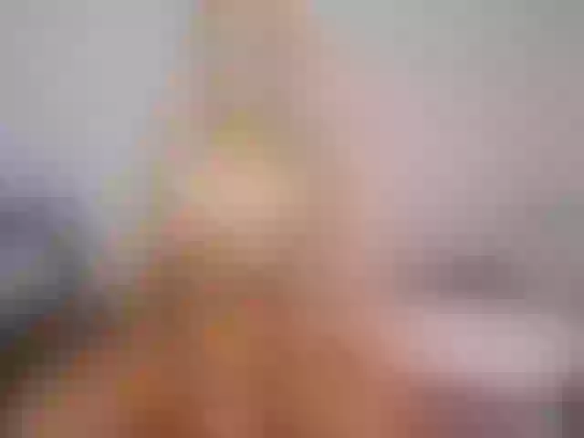 Live sex webcam photo for xhoneydoll #274007472