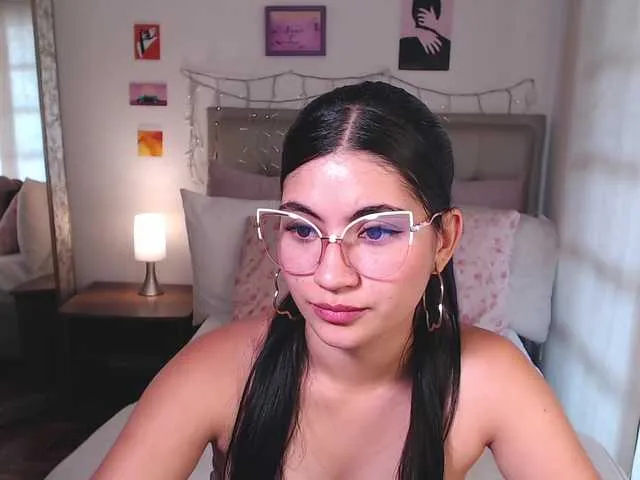 Live sex webcam photo for ximenaconti #274524715