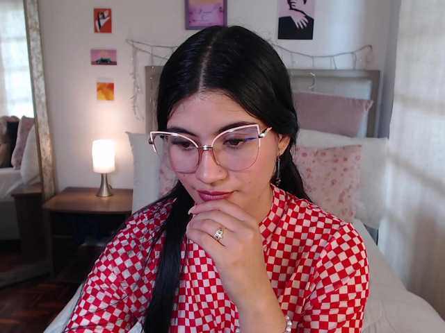 Live sex webcam photo for ximenaconti #274567533