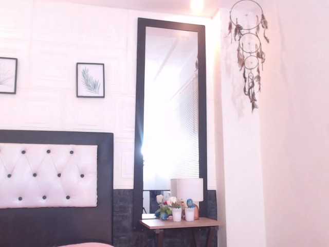 Live sex webcam photo for ximenaxlove #272197767