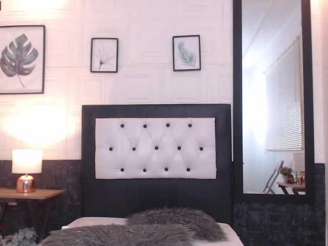 Live sex webcam photo for ximenaxlove #273167087