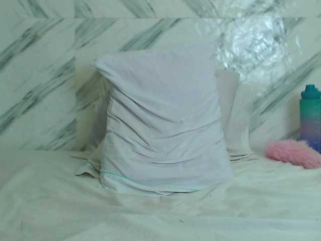 Live sex webcam photo for xionelagatee #290727952