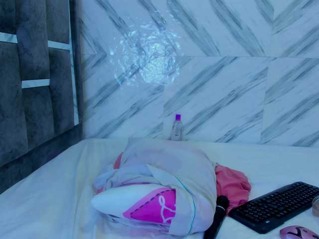 Live sex webcam photo for xionelagatee #291017763