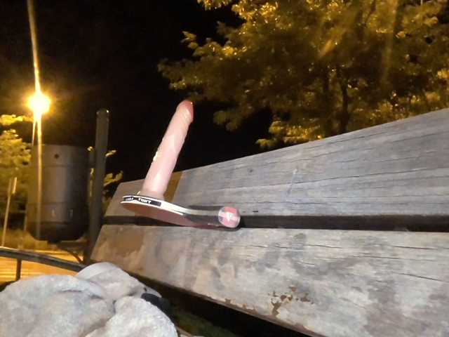 Live sex webcam photo for xito22 #278309293