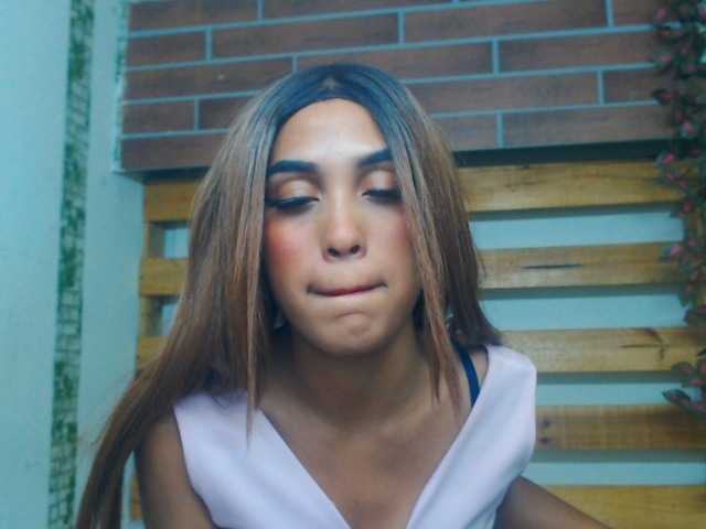 Live sex webcam photo for xiur-lenia #275717667